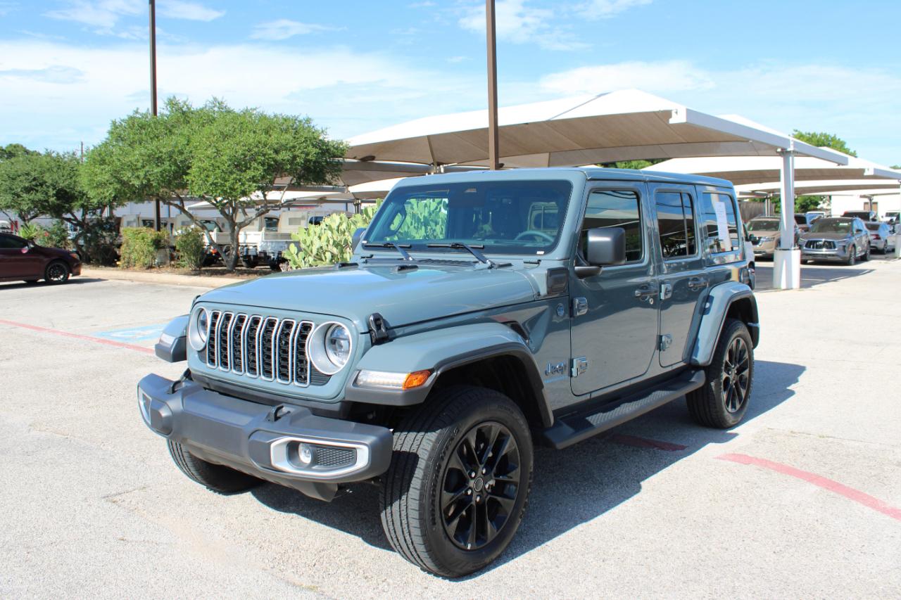 Jeep Wrangler 4xe Sahara 2025