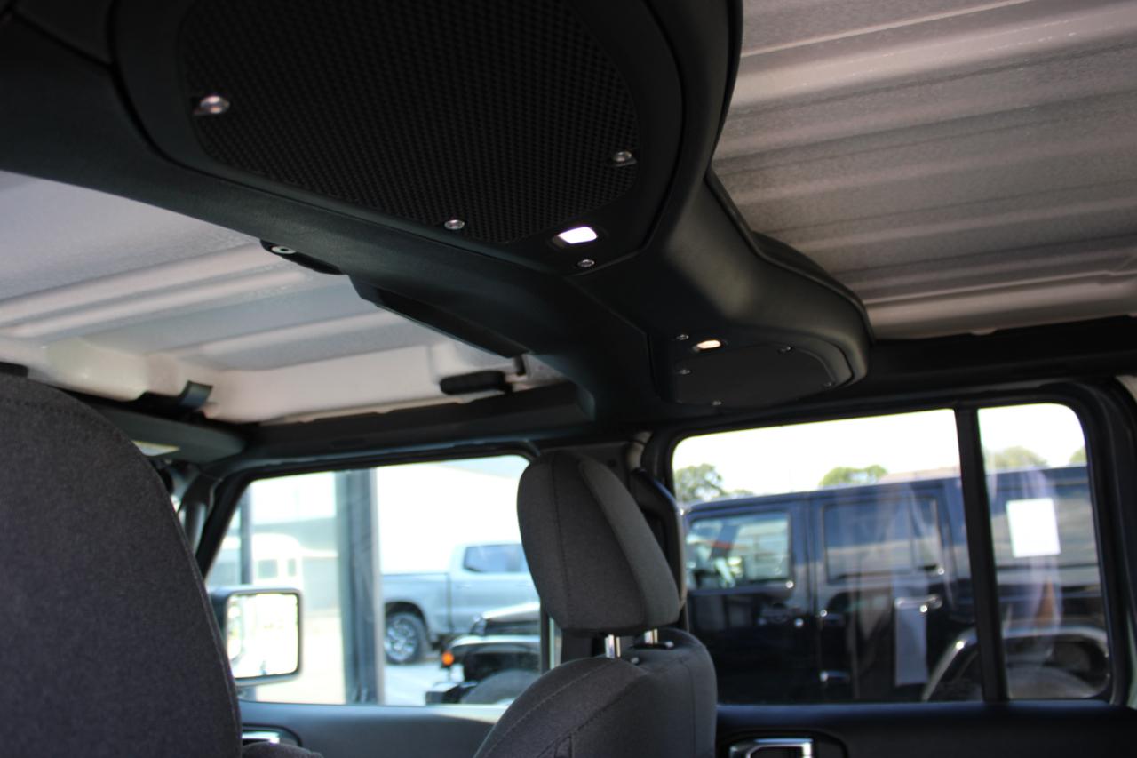Jeep Wrangler 4xe Sahara 2025