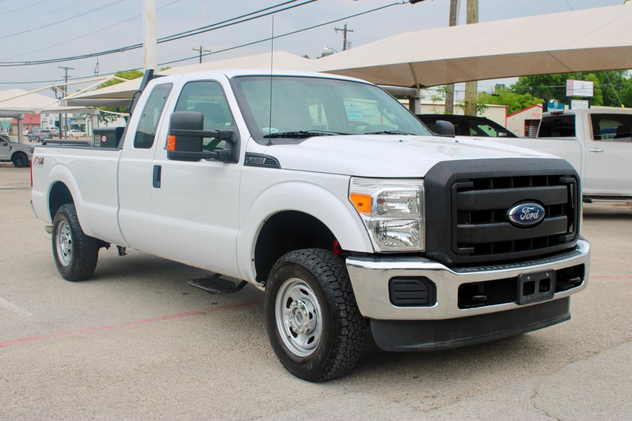 Ford F-250 SD XL SuperCab Long Bed 4WD 2013
