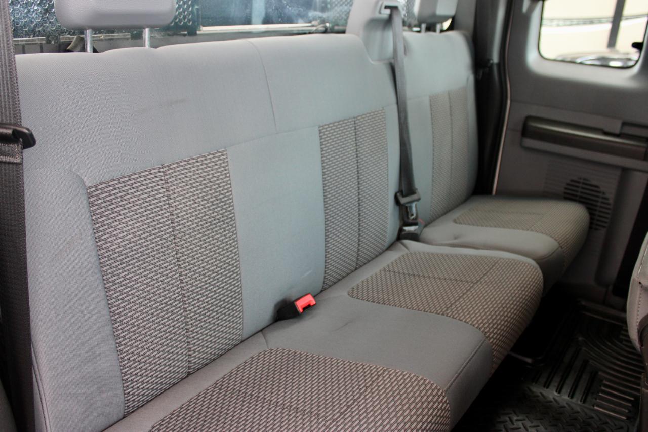 Ford F-250 SD XL SuperCab Long Bed 4WD 2013