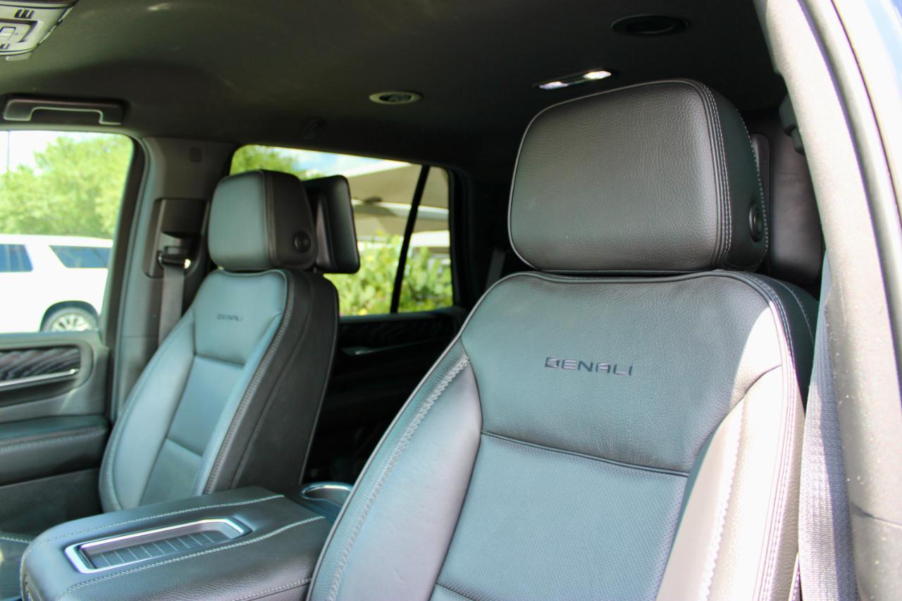 GMC Yukon Denali 4WD 2023