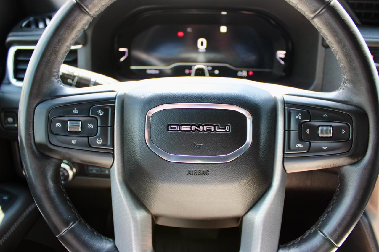 GMC Yukon Denali 4WD 2023