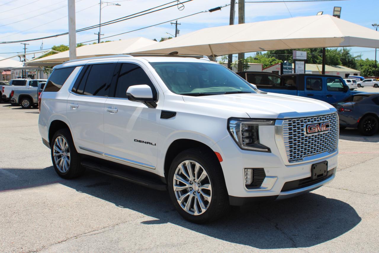 GMC Yukon Denali 4WD 2023
