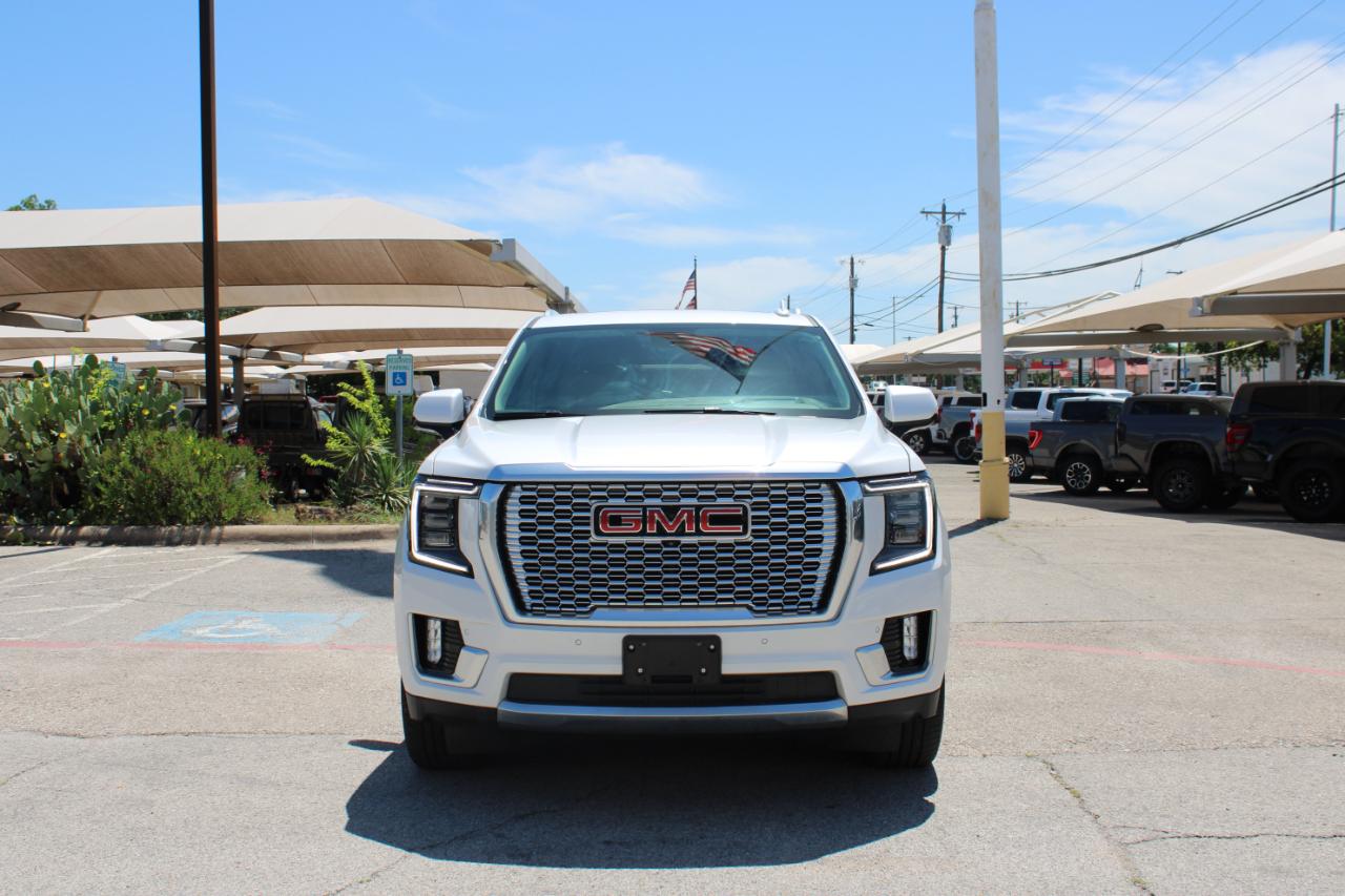 GMC Yukon Denali 4WD 2023