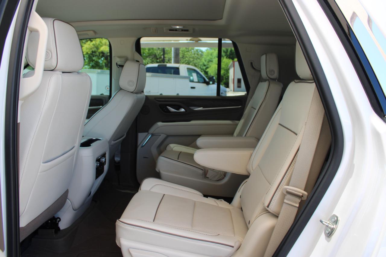 GMC Yukon Denali 4WD 2023