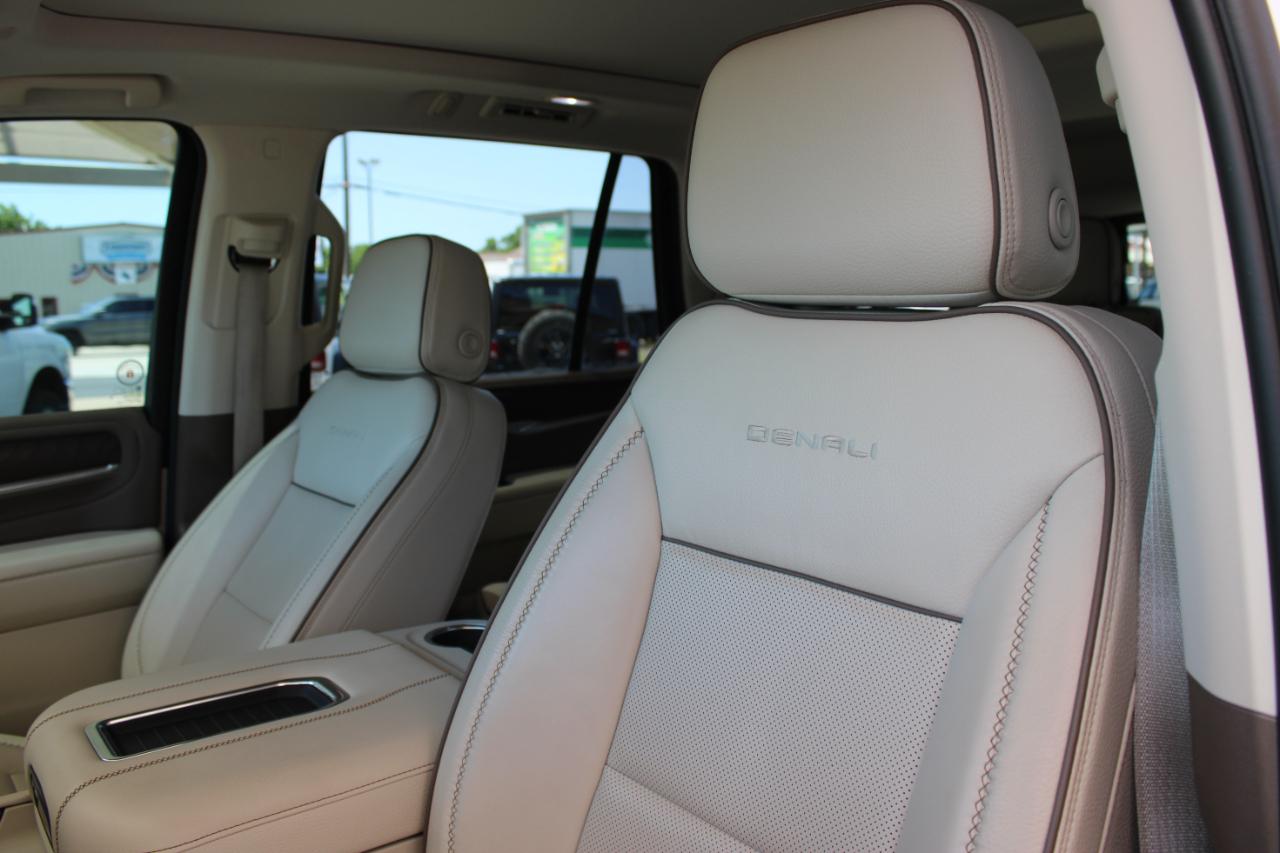 GMC Yukon Denali 4WD 2023