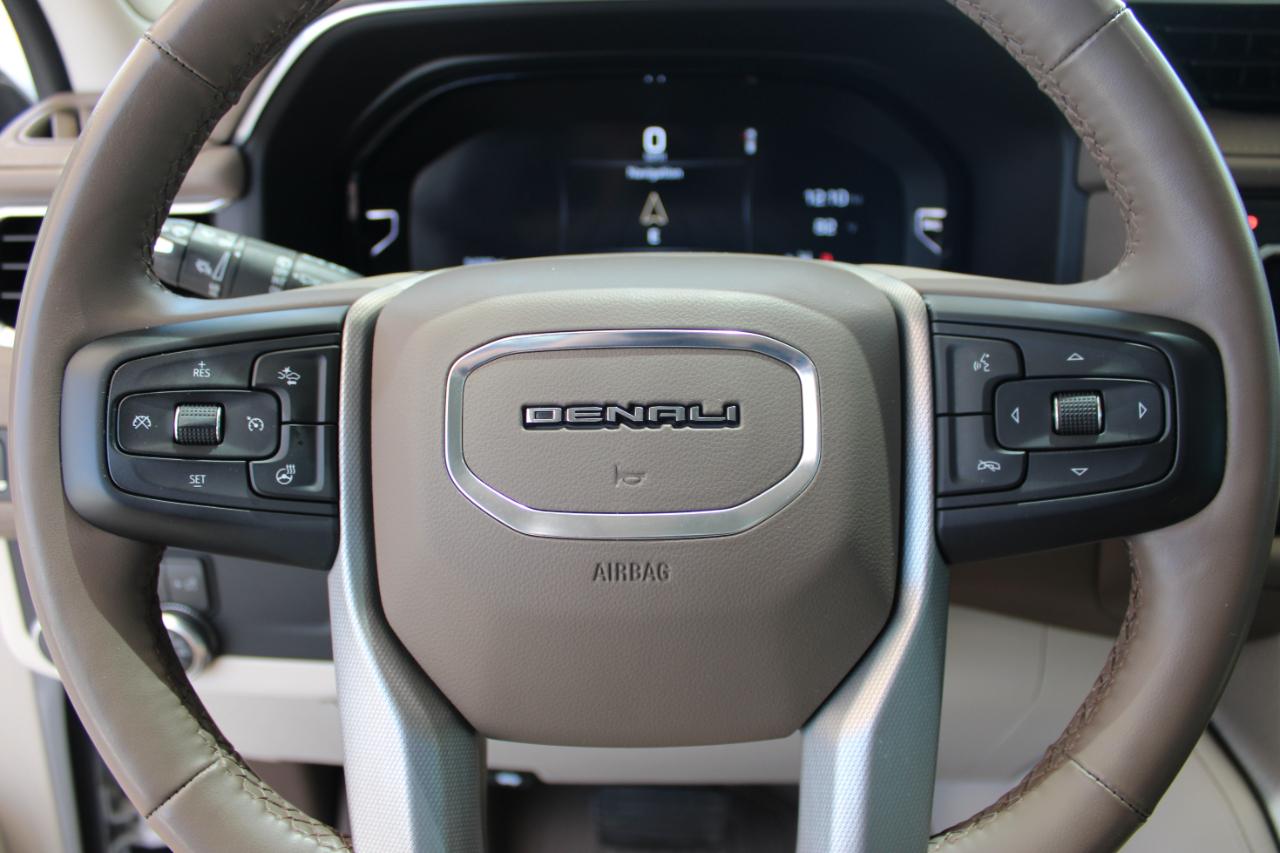 GMC Yukon Denali 4WD 2023