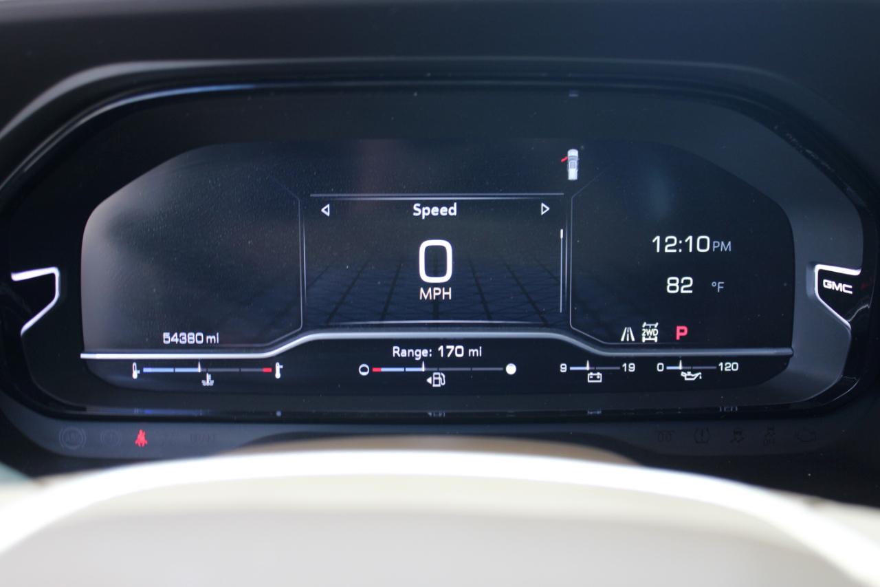GMC Yukon Denali 4WD 2023
