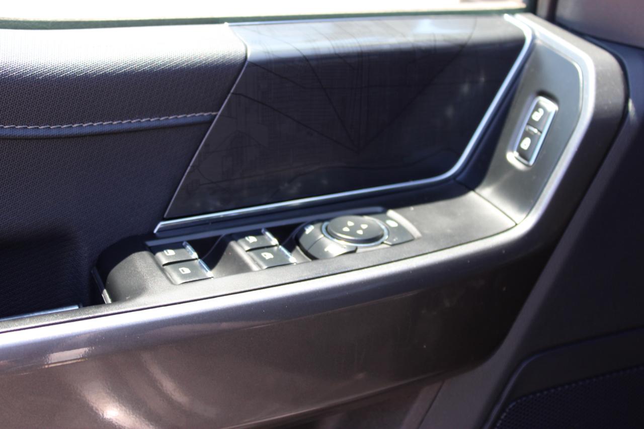 Ford F-150 Lariat SuperCrew 5.5-ft. Bed 4WD 2023