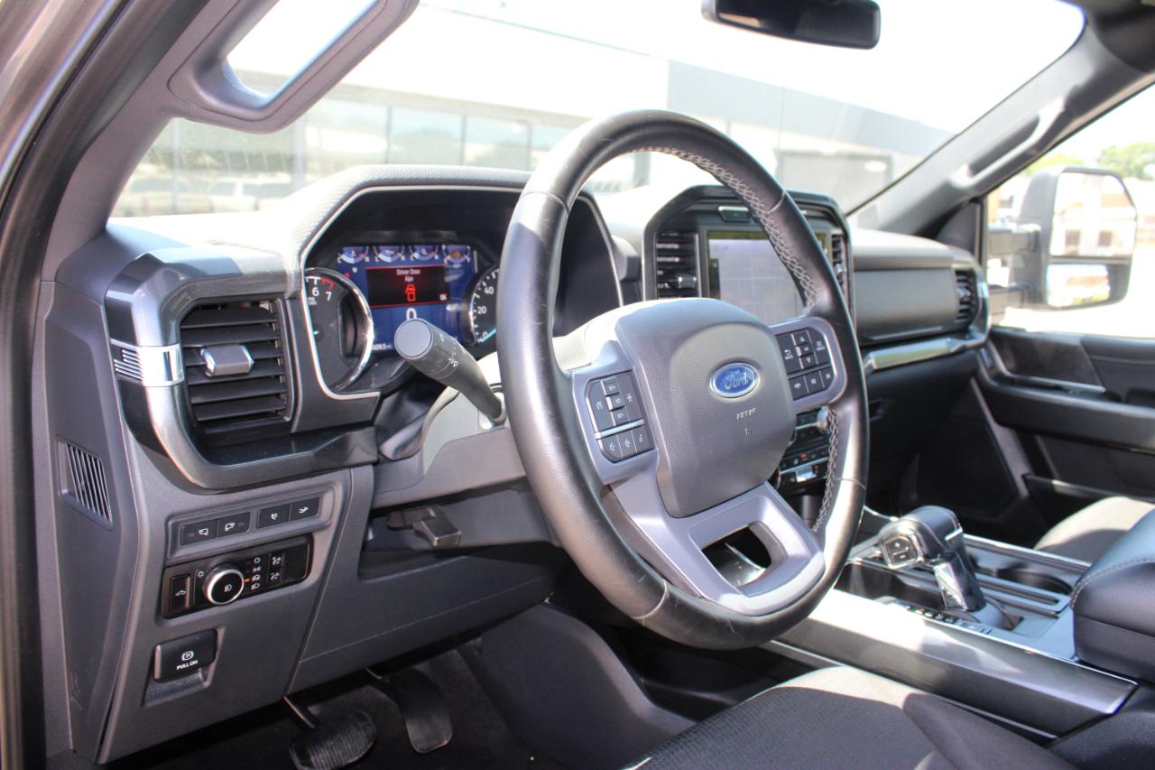 Ford F-150 Lariat SuperCrew 5.5-ft. Bed 4WD 2023