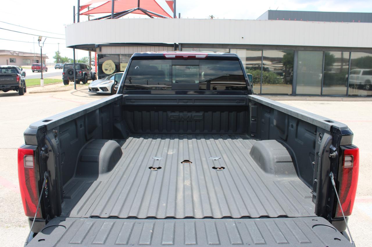 GMC Sierra 3500HD SLT Crew Cab DRW 4WD 2025
