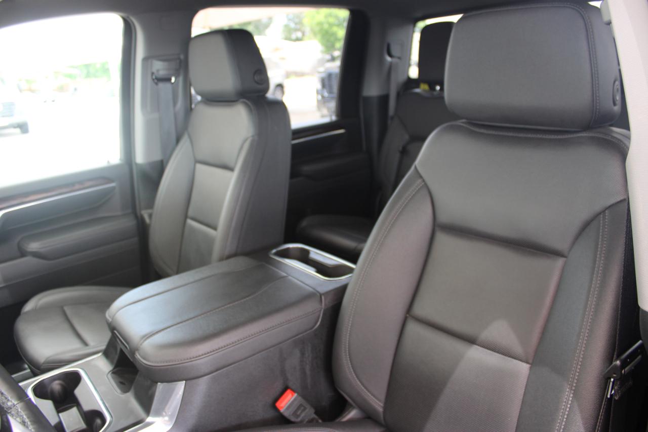 GMC Sierra 3500HD SLT Crew Cab DRW 4WD 2025