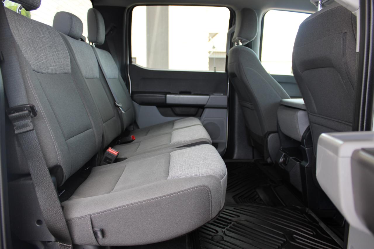 Ford F-250 SD XLT Crew Cab Long Bed 4WD 2025