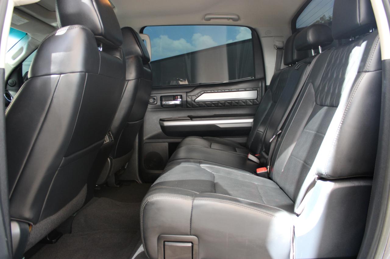 Toyota Tundra Platinum CrewMax 5.7L FFV 4WD 2015