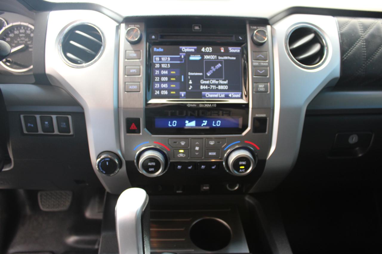Toyota Tundra Platinum CrewMax 5.7L FFV 4WD 2015