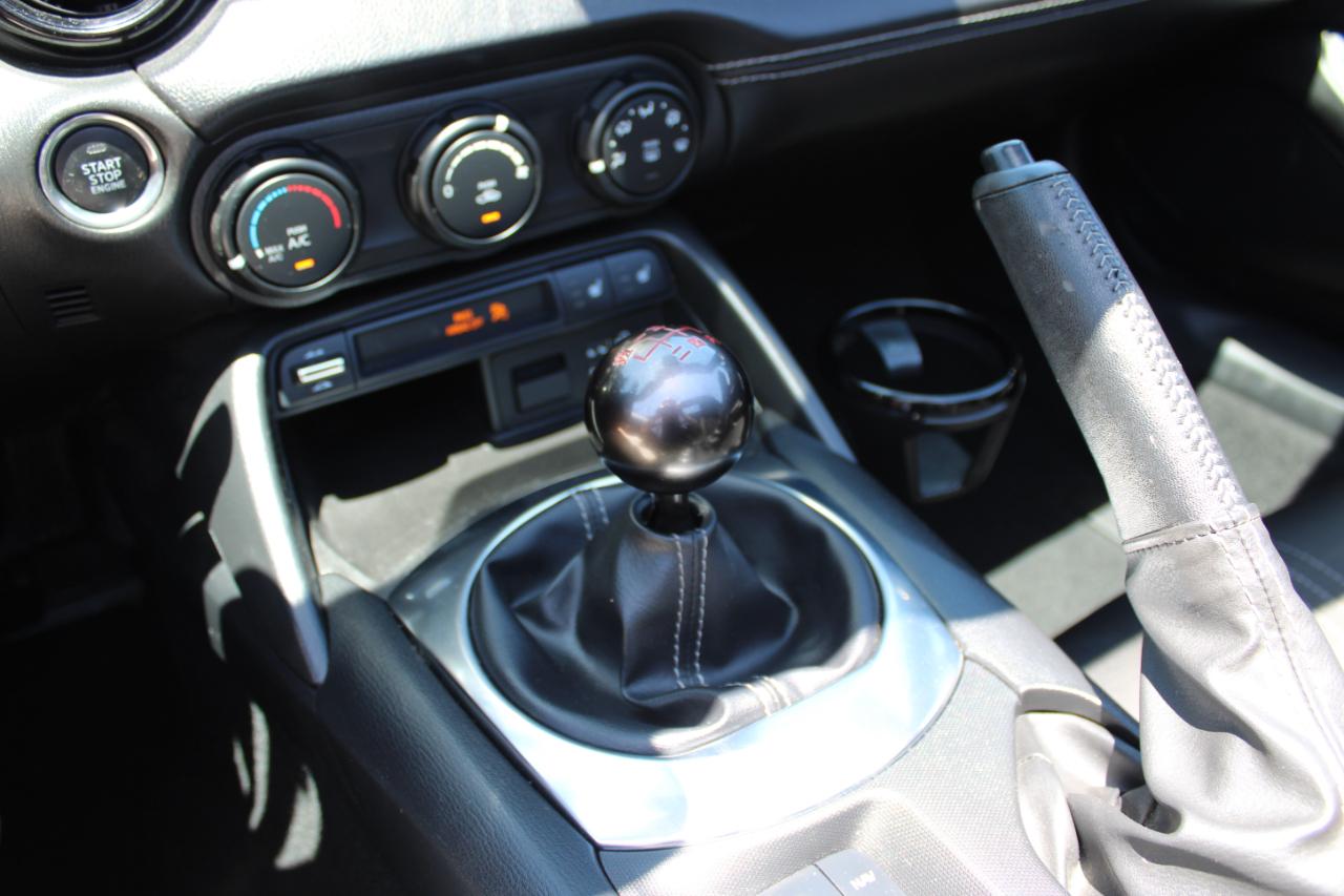Mazda MX-5 Miata RF Club 6AT 2020
