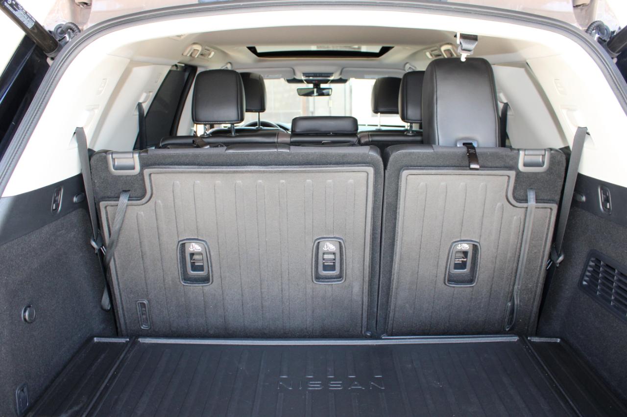 Nissan Pathfinder Platinum 2024