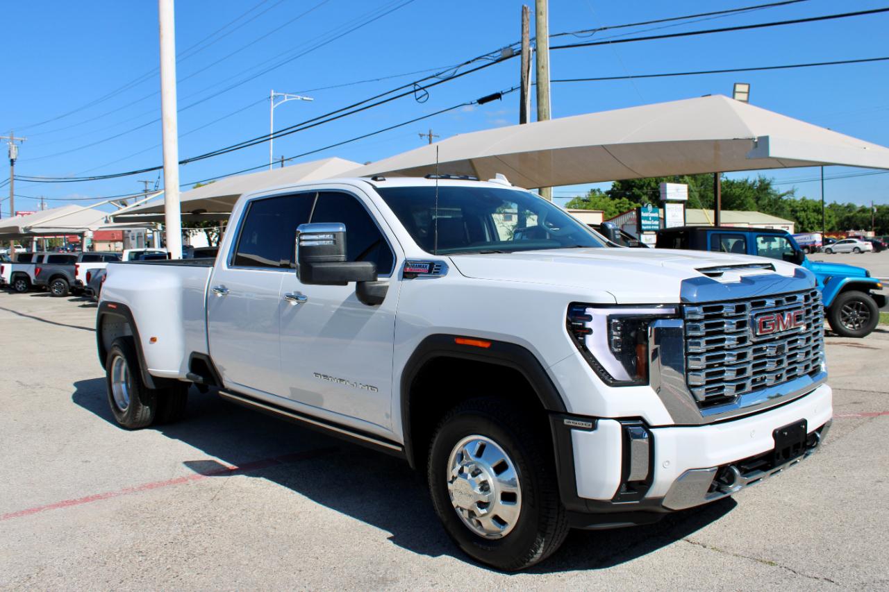 GMC Sierra 3500HD 4WD Crew Cab 167.7" DRW Denali 2024