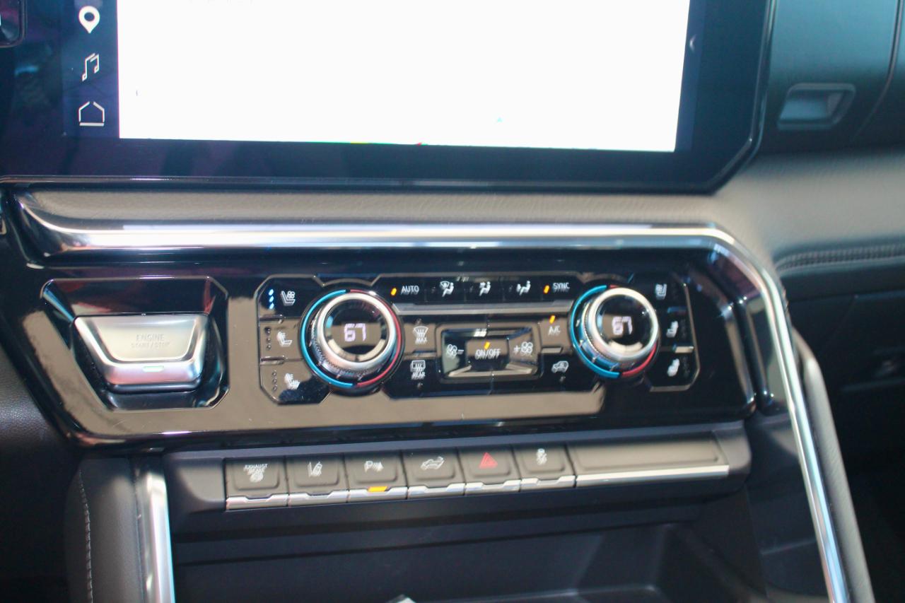 GMC Sierra 3500HD 4WD Crew Cab 167.7" DRW Denali 2024