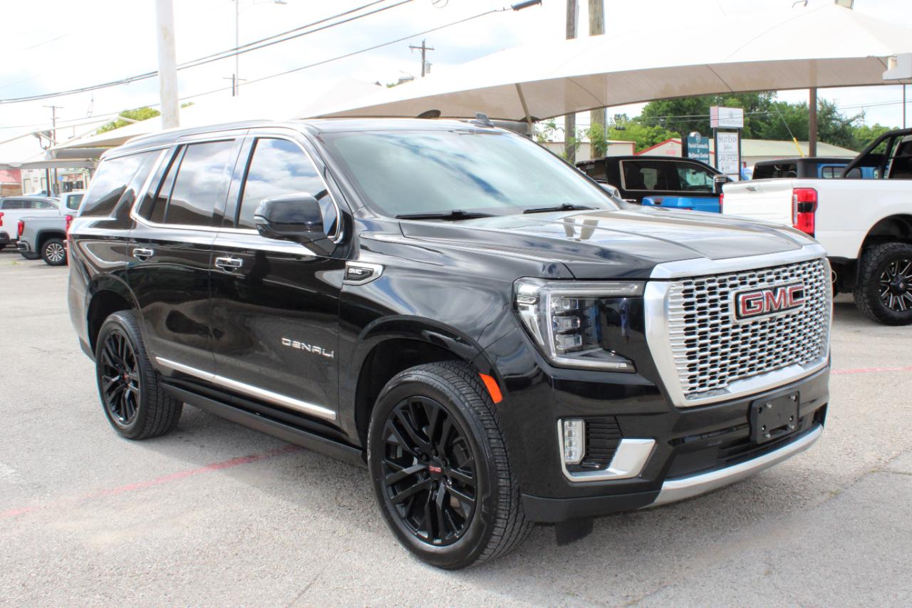 GMC Yukon Denali 4WD 2021