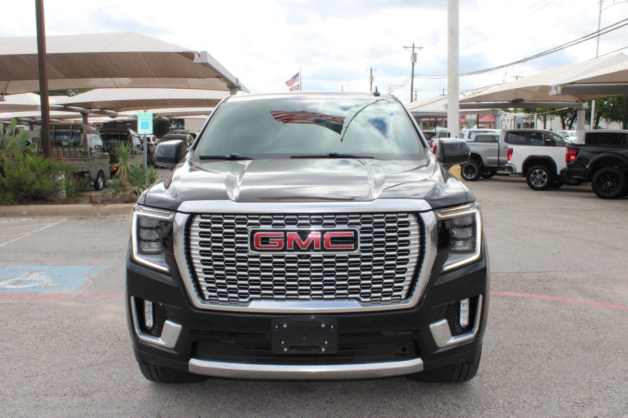 GMC Yukon Denali 4WD 2021
