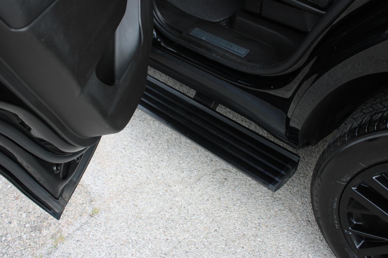 GMC Yukon Denali 4WD 2021