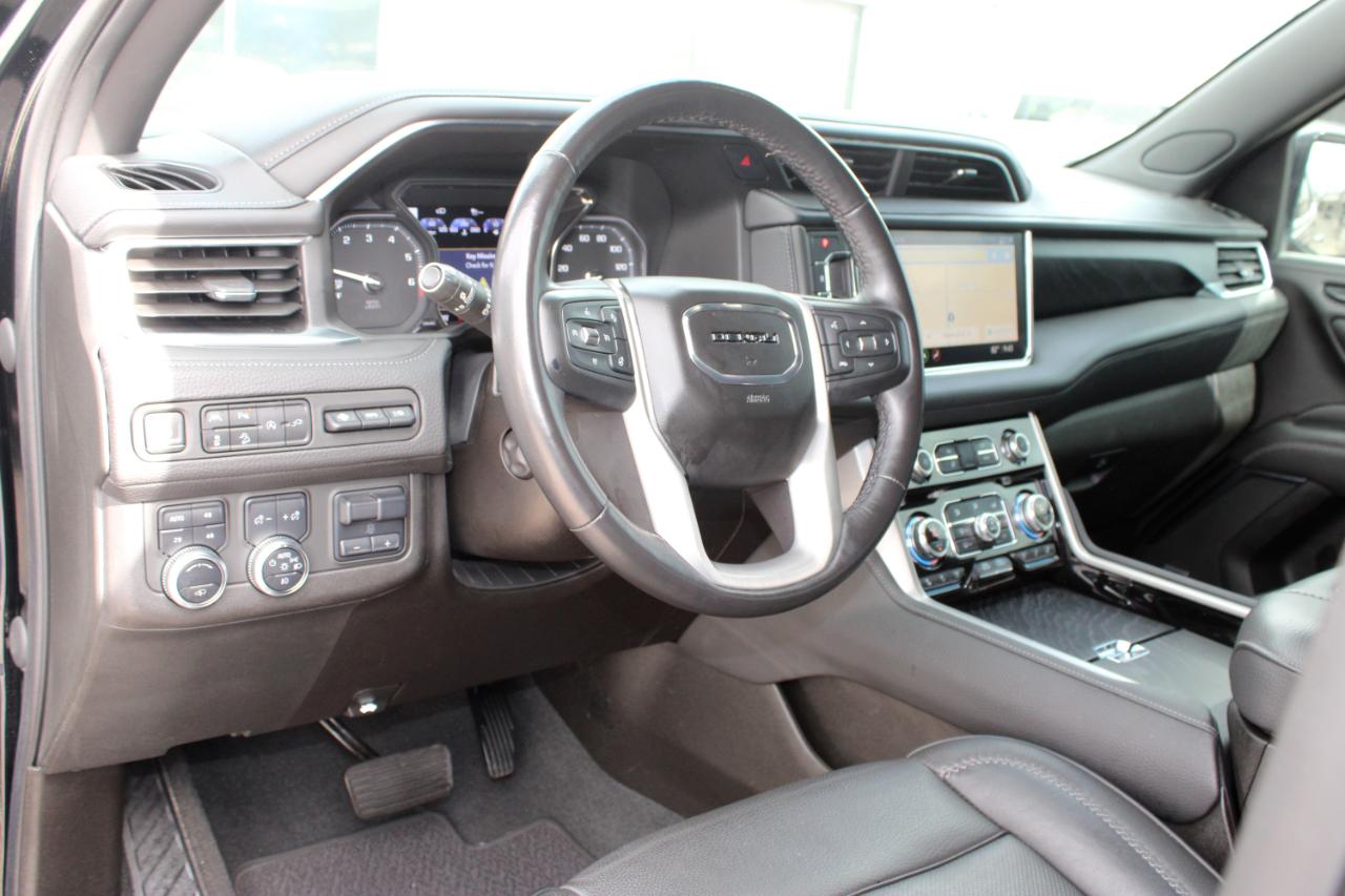GMC Yukon Denali 4WD 2021