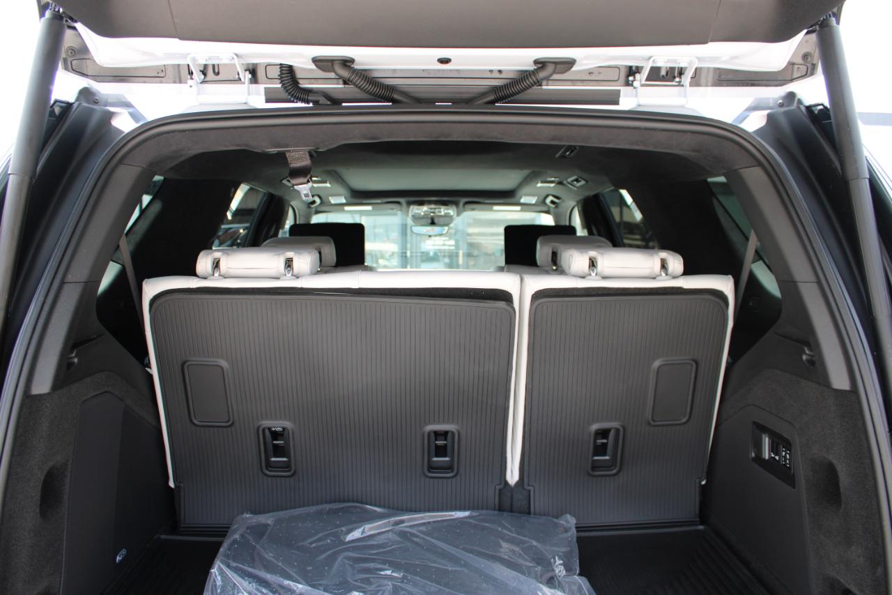 Cadillac Escalade Sport Platinum AWD 2026