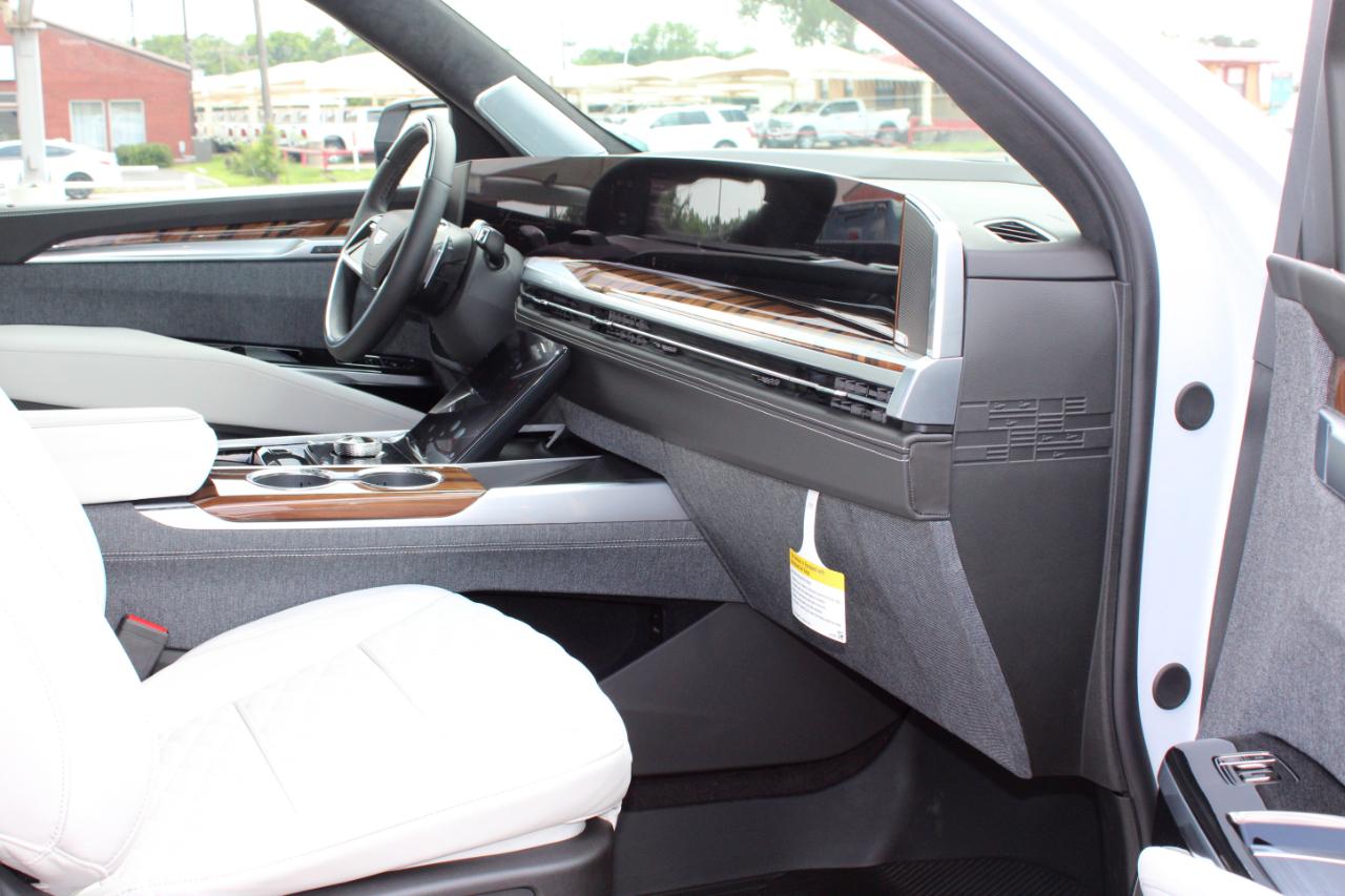 Cadillac Escalade Sport Platinum AWD 2026