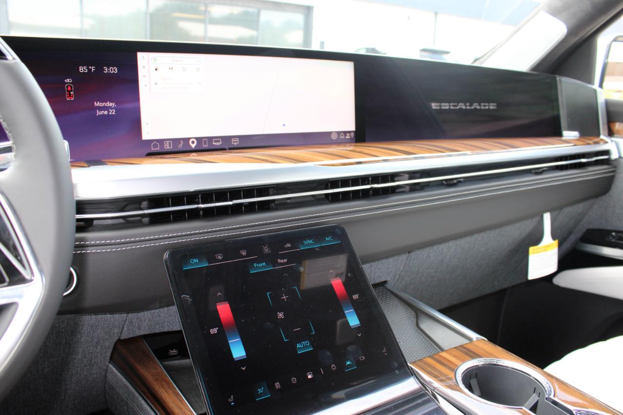 Cadillac Escalade Sport Platinum AWD 2026