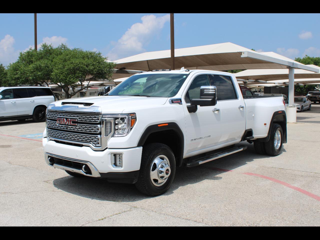 GMC Sierra 3500HD Denali Crew Cab 4WD 2022