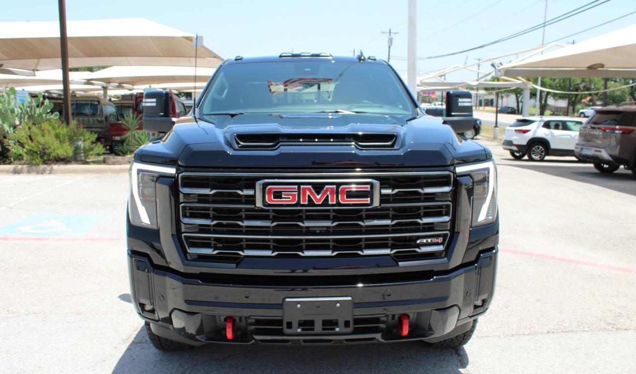 GMC Sierra 2500HD AT4 Crew Cab 4WD 2026