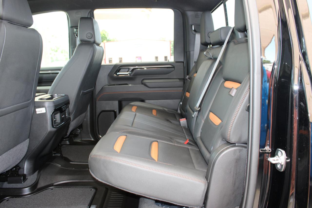GMC Sierra 2500HD AT4 Crew Cab 4WD 2026