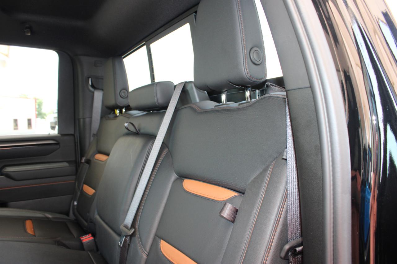 GMC Sierra 2500HD AT4 Crew Cab 4WD 2026