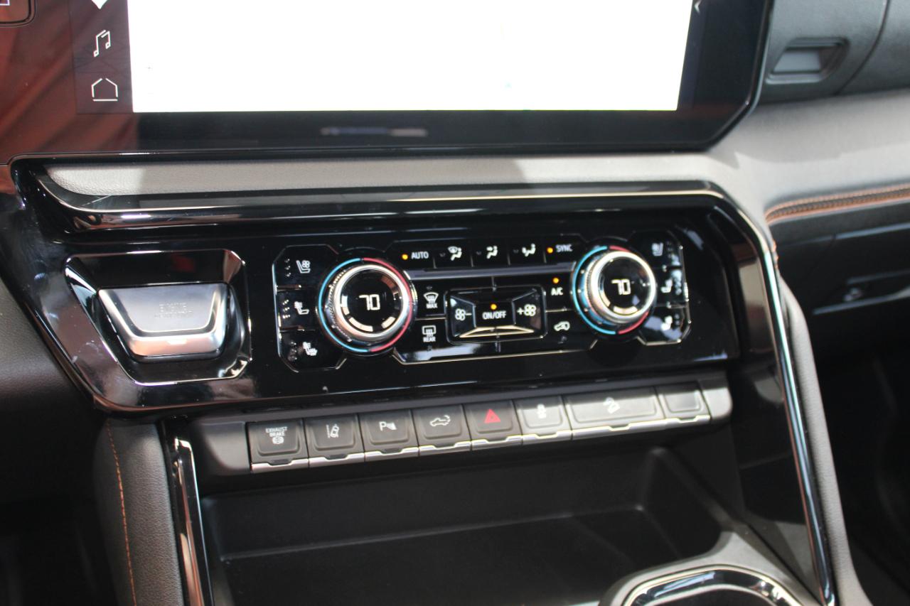 GMC Sierra 2500HD AT4 Crew Cab 4WD 2026