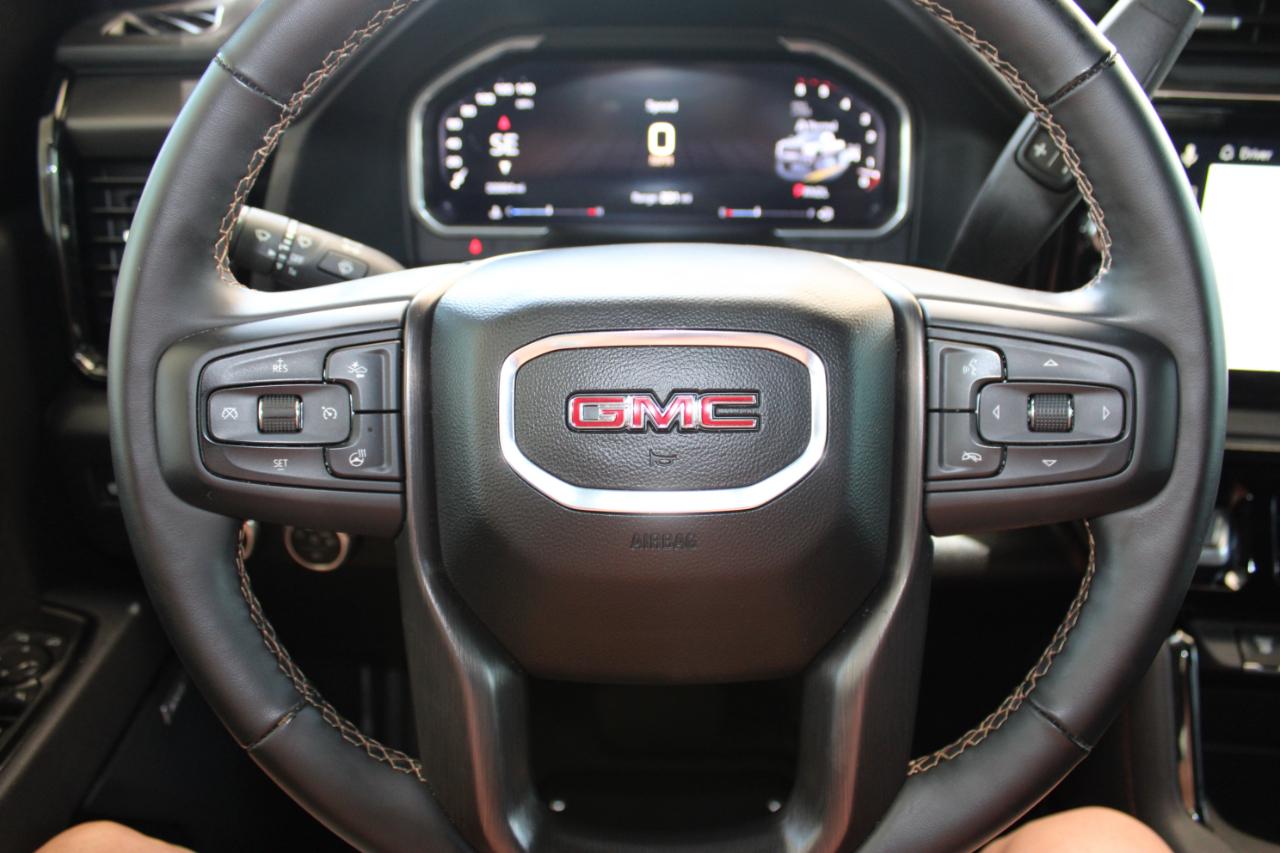 GMC Sierra 2500HD AT4 Crew Cab 4WD 2026