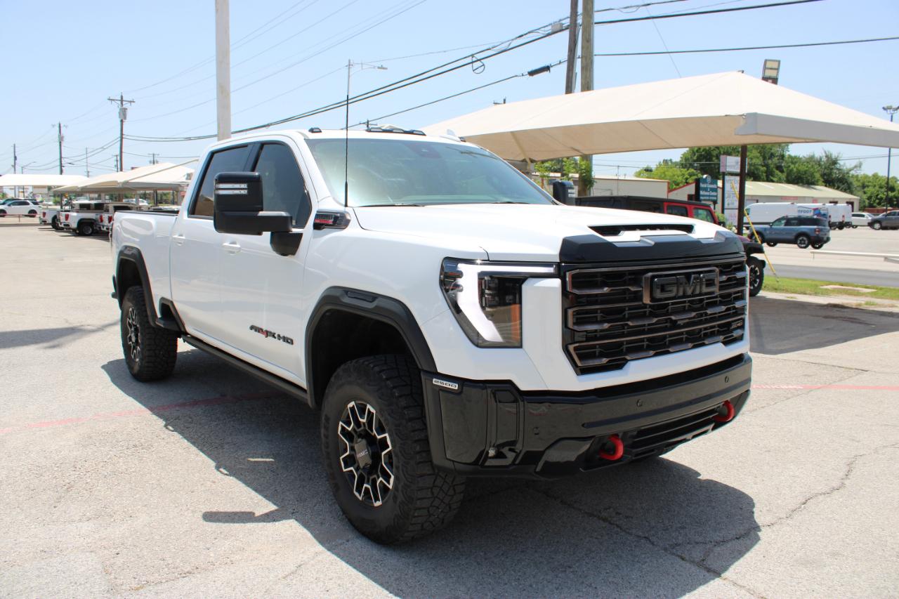 GMC Sierra 2500HD AT4X Crew Cab 4WD 2026