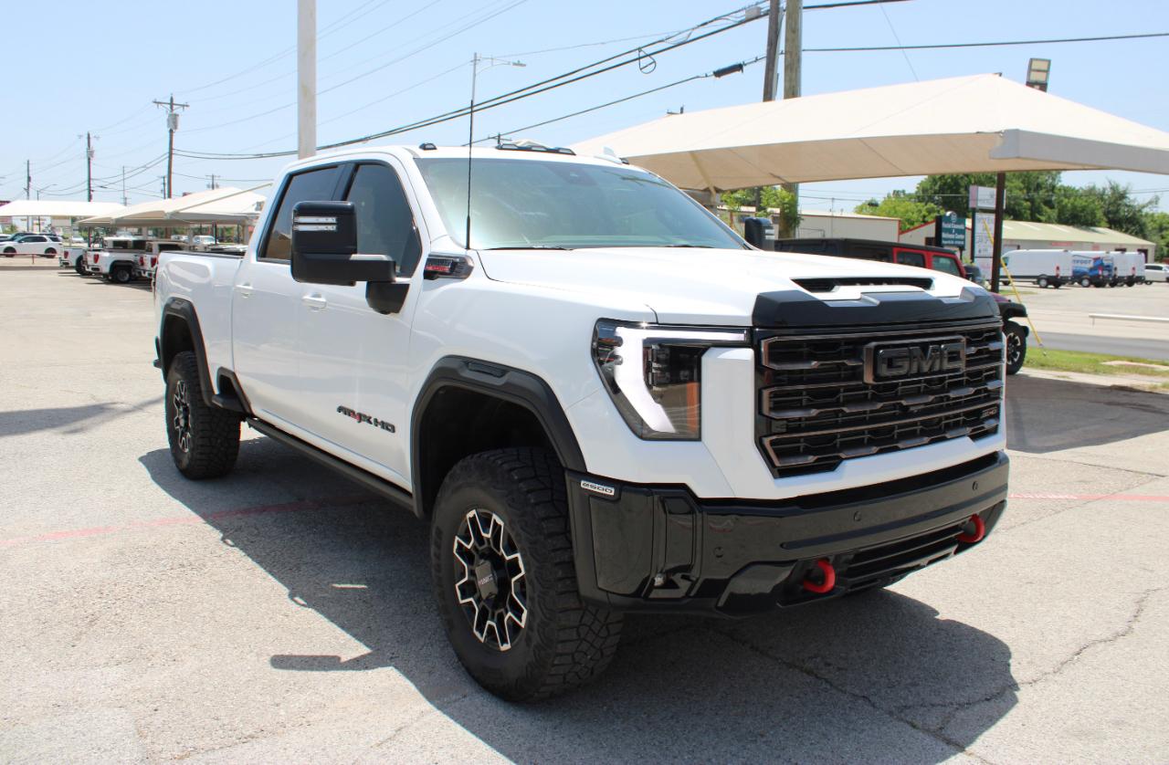 GMC Sierra 2500HD AT4X Crew Cab 4WD 2026