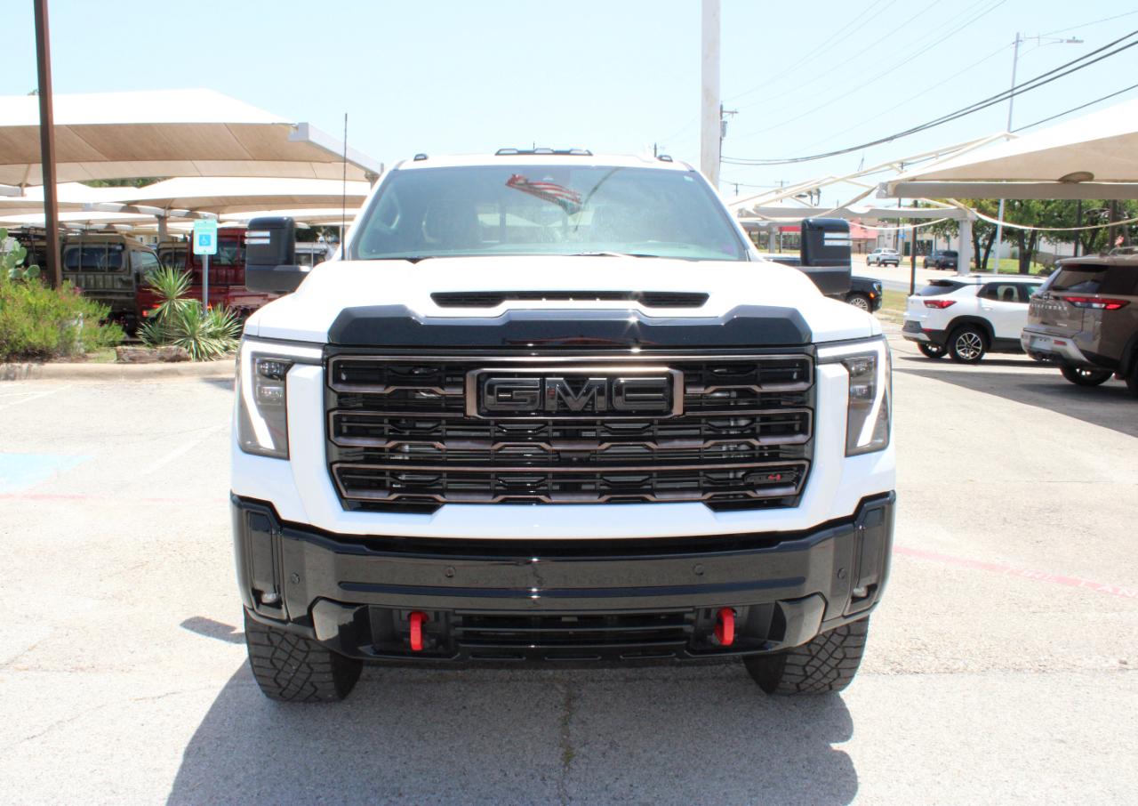 GMC Sierra 2500HD AT4X Crew Cab 4WD 2026