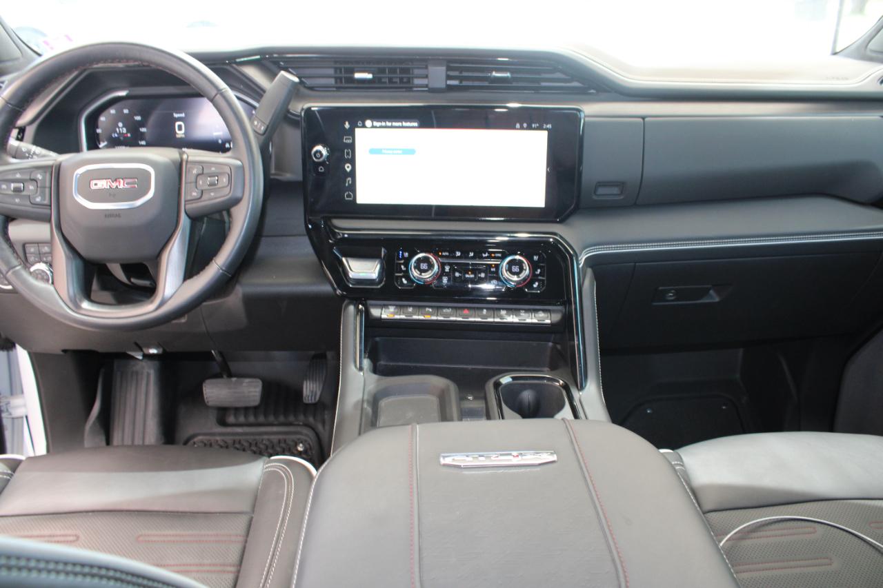 GMC Sierra 2500HD AT4X Crew Cab 4WD 2026