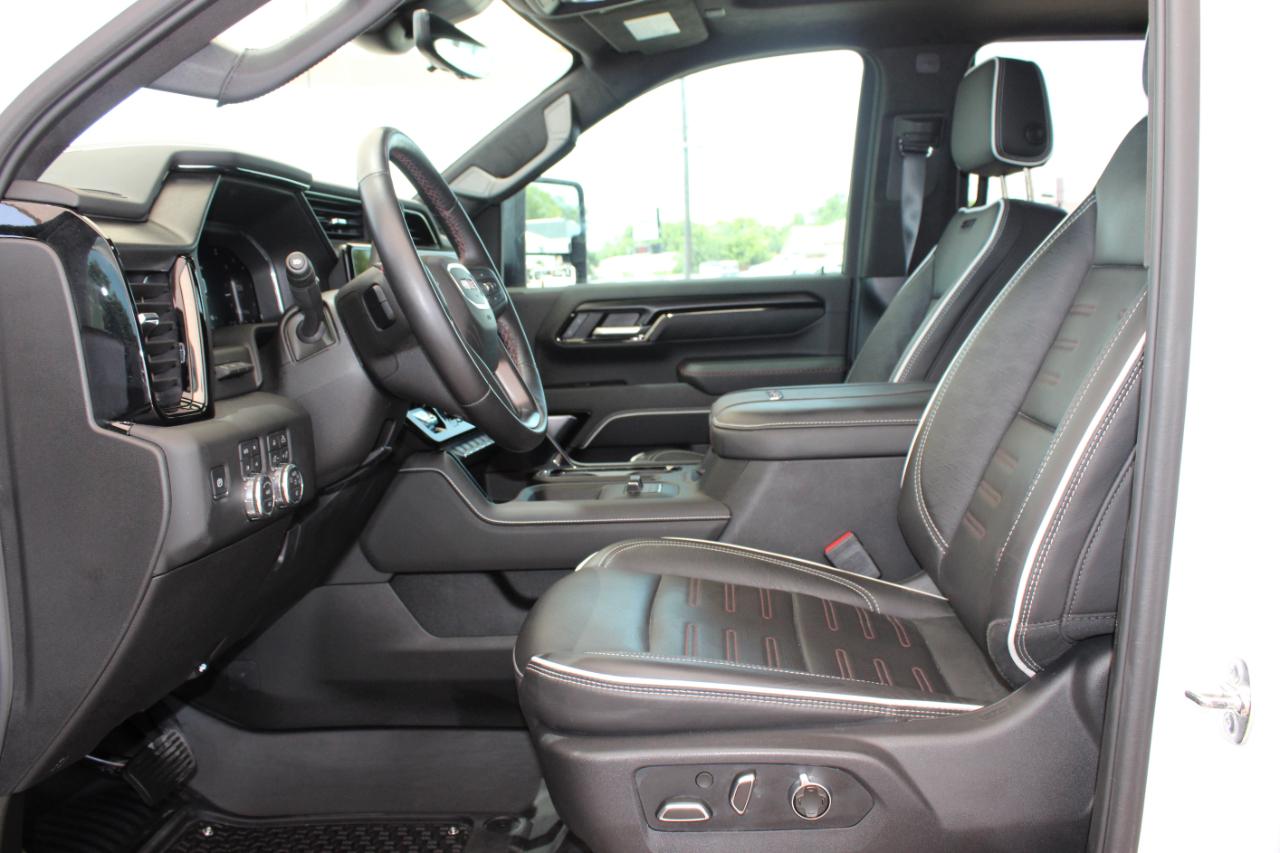 GMC Sierra 2500HD AT4X Crew Cab 4WD 2026