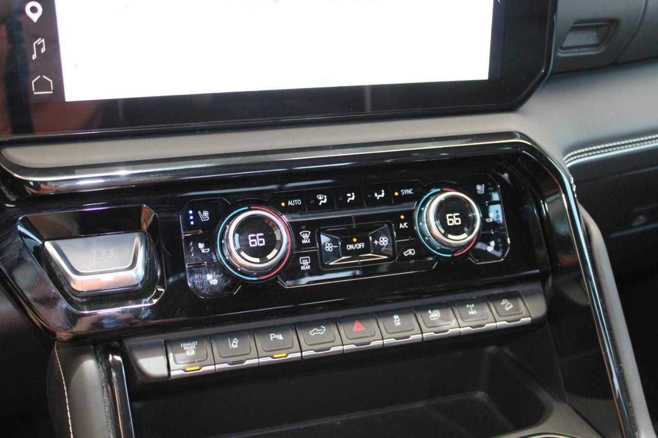 GMC Sierra 2500HD AT4X Crew Cab 4WD 2026