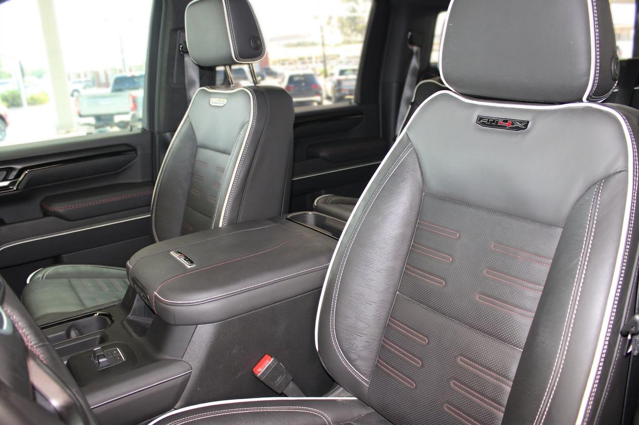 GMC Sierra 2500HD AT4X Crew Cab 4WD 2026
