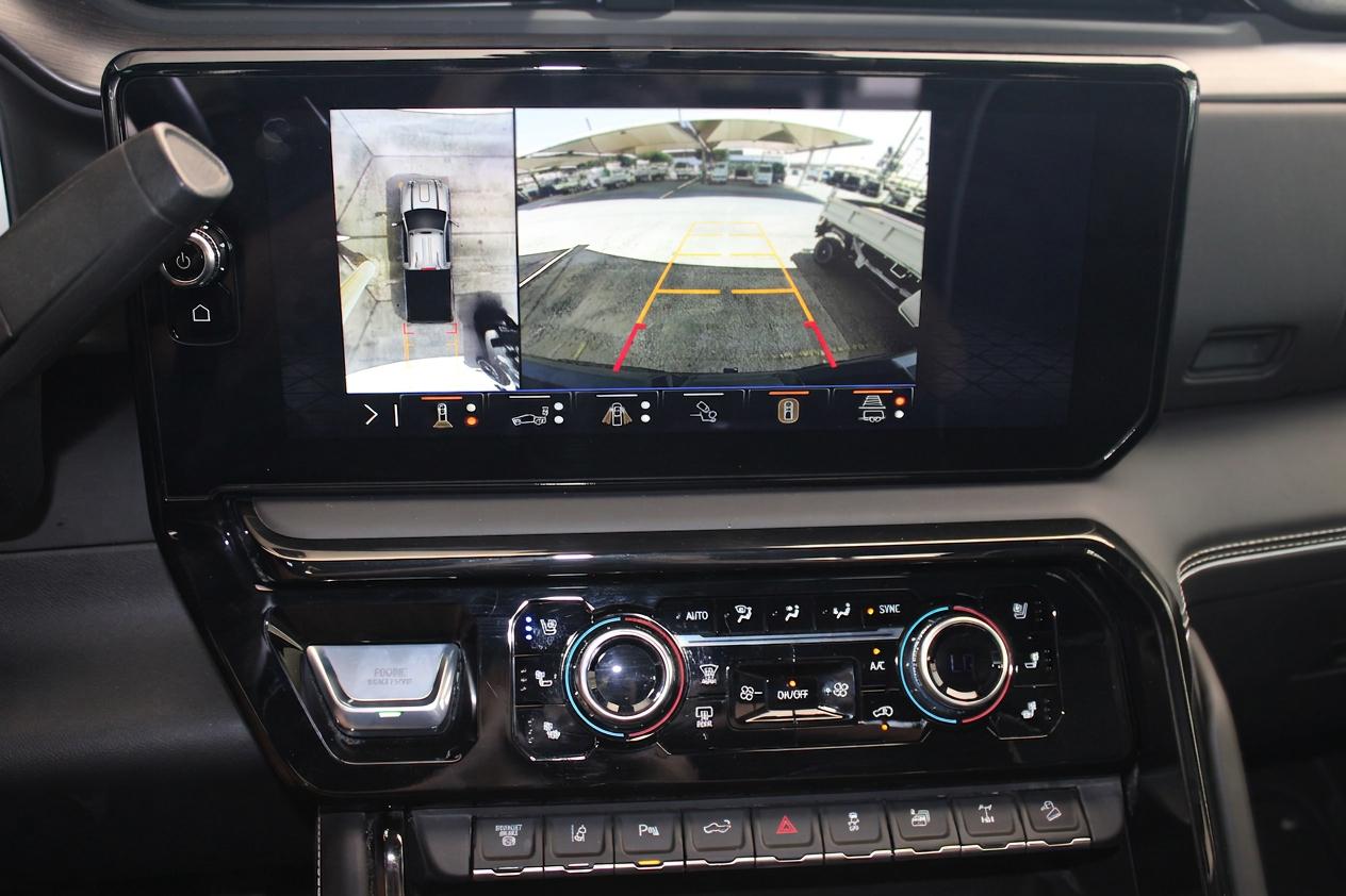 GMC Sierra 2500HD AT4X Crew Cab 4WD 2026