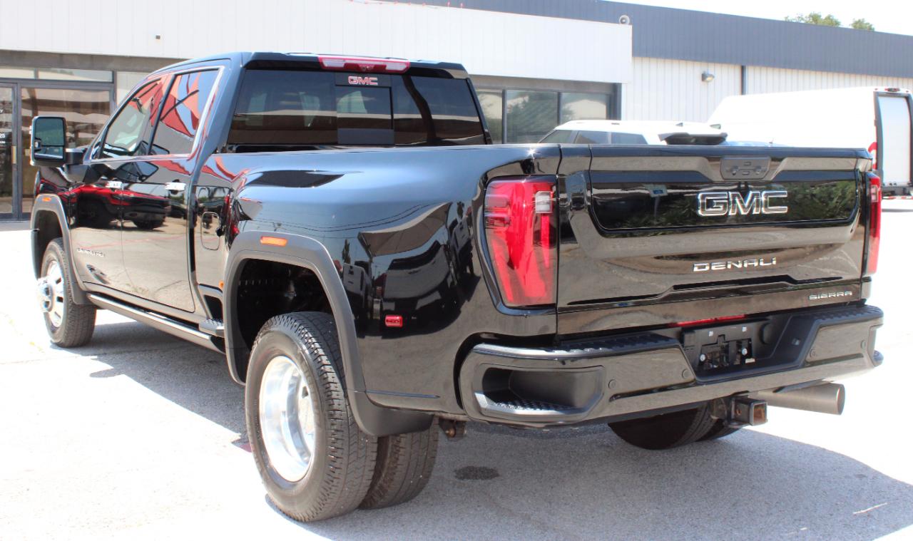 GMC Sierra 3500HD Denali Ultimate Crew Cab 4WD 2026