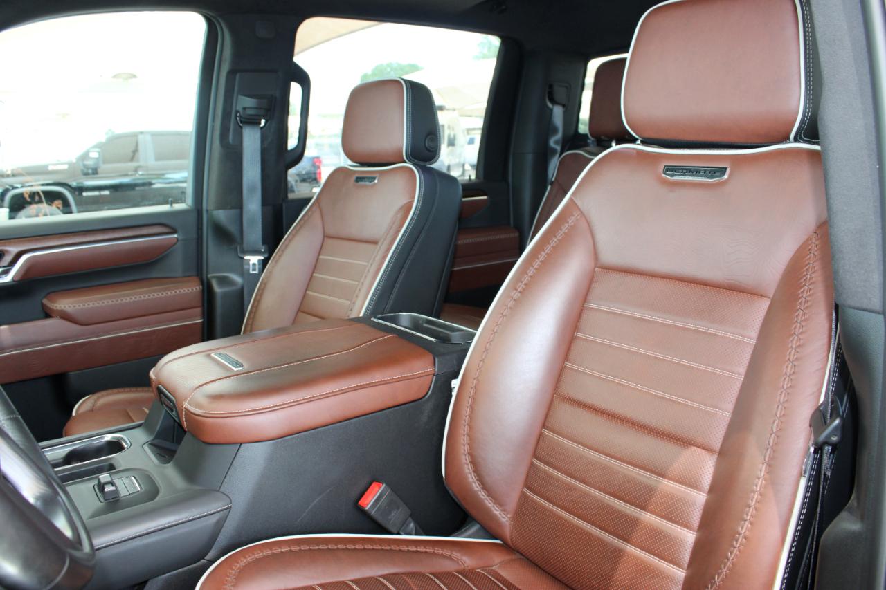 GMC Sierra 3500HD Denali Ultimate Crew Cab 4WD 2026