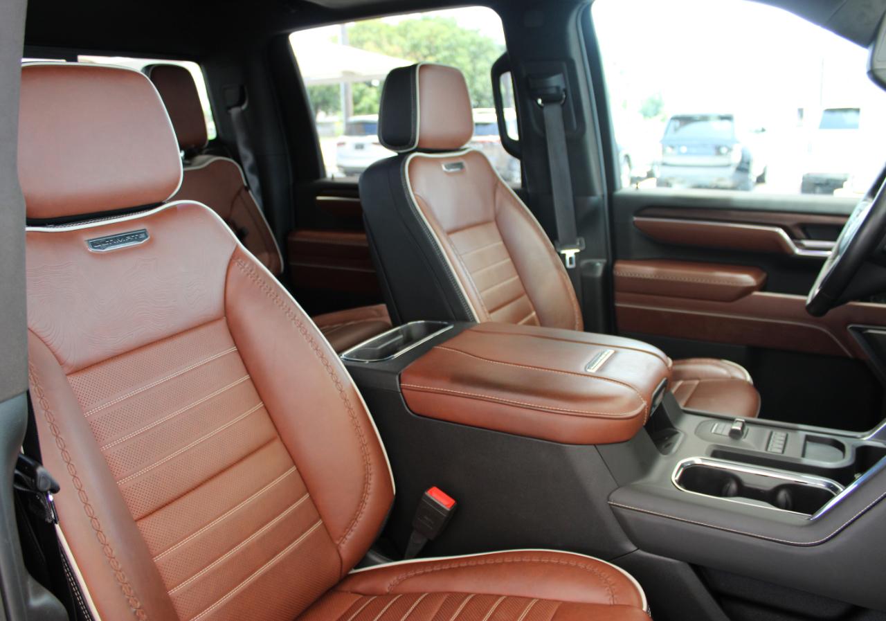 GMC Sierra 3500HD Denali Ultimate Crew Cab 4WD 2026