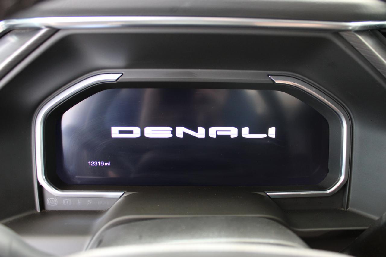 GMC Sierra 3500HD Denali Ultimate Crew Cab 4WD 2026