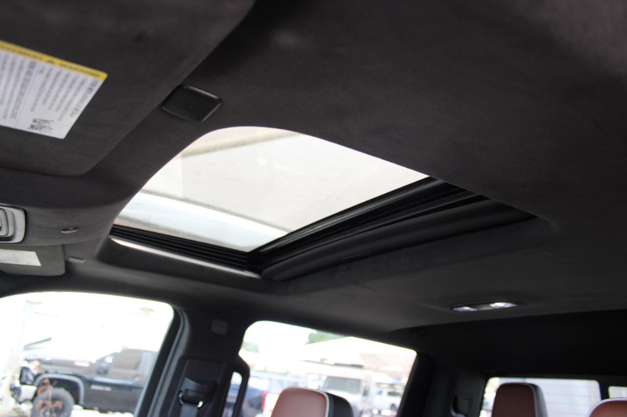 GMC Sierra 3500HD Denali Ultimate Crew Cab 4WD 2026