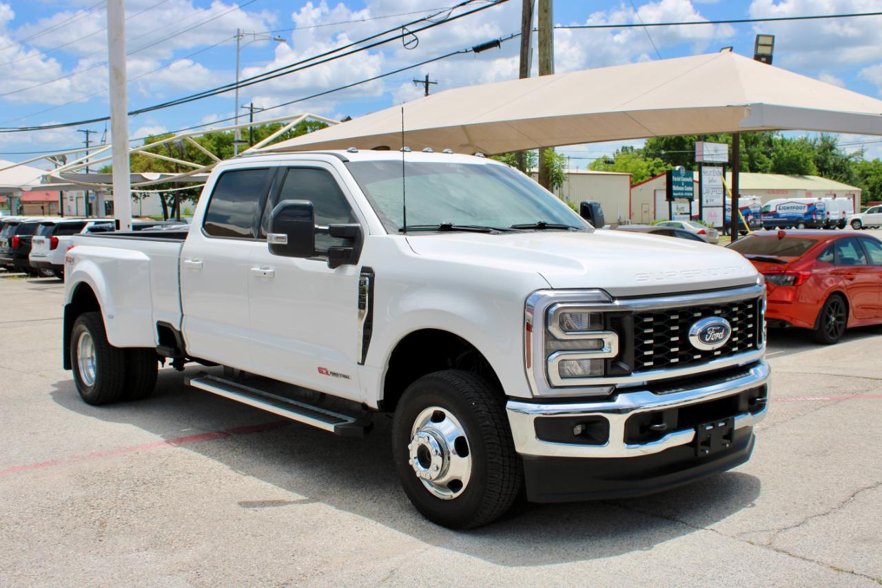 Ford F-350 SD Lariat Crew Cab LWB DRW 4WD 2025